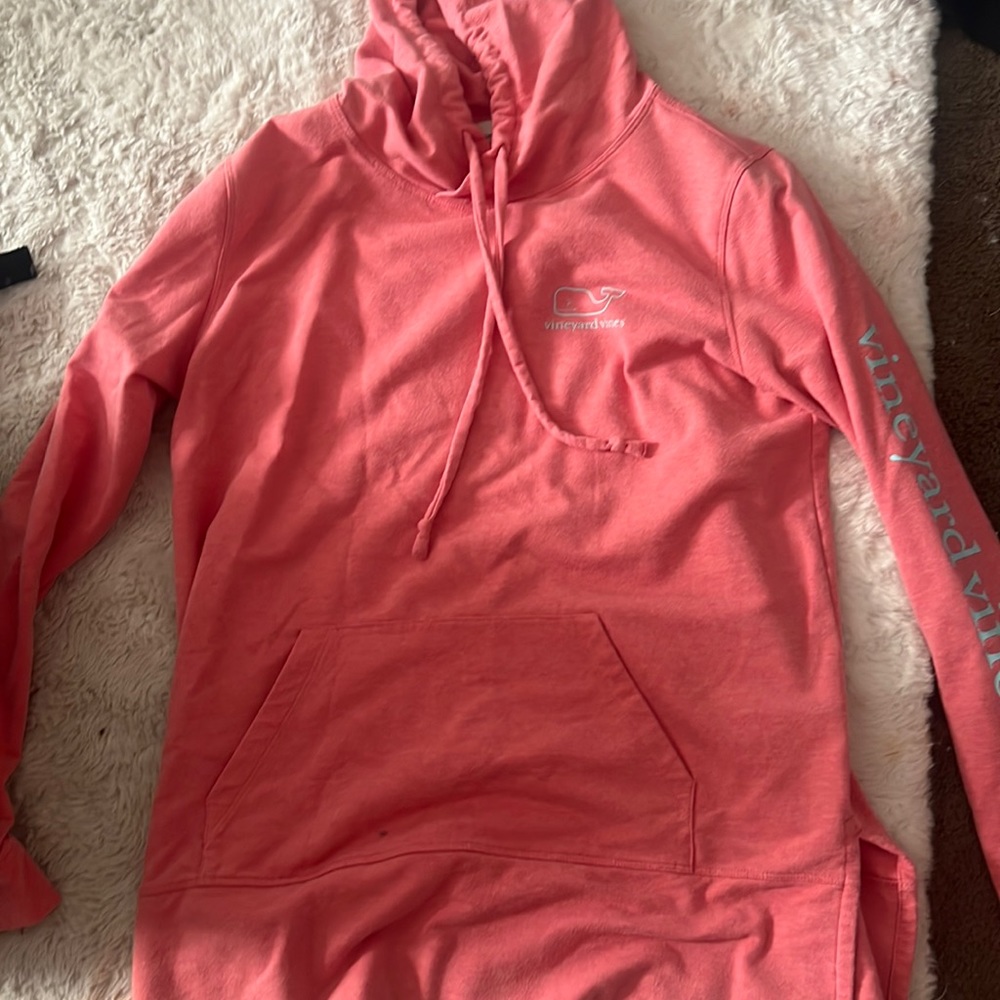Vineyard vines